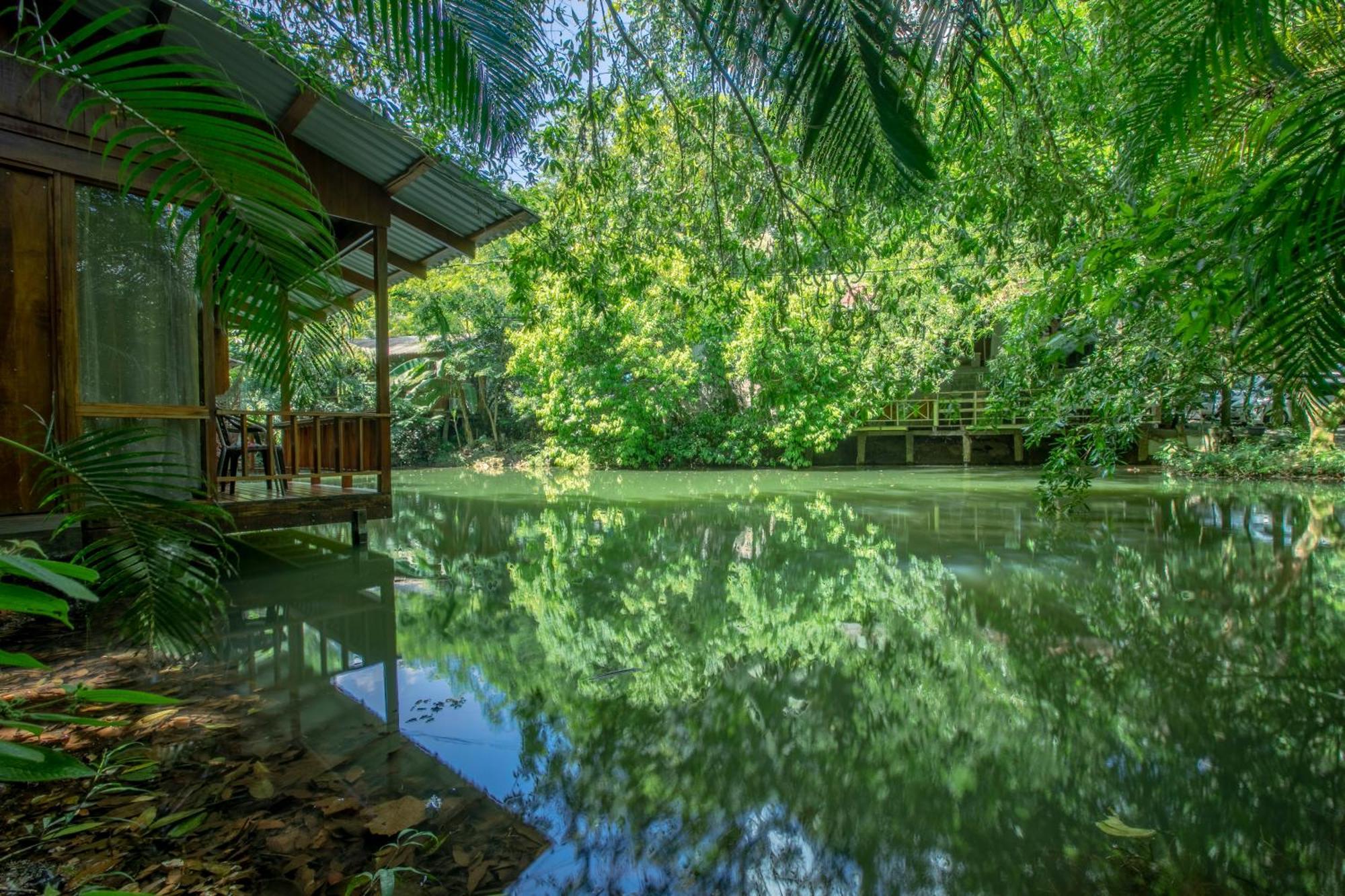 Cabanas Del Lago La Fortuna Esterno foto